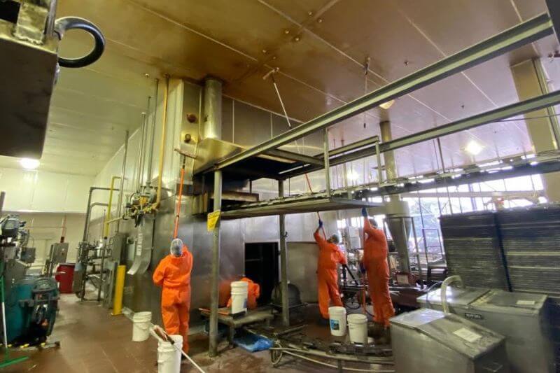 Rapid Facility industrial cleaners cleaning ceiling